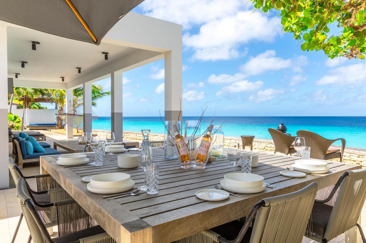 Villa Oceanfront 72 & Sunny Kralendijk Exterior foto