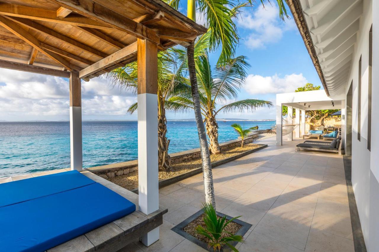 Villa Oceanfront 72 & Sunny Kralendijk Exterior foto